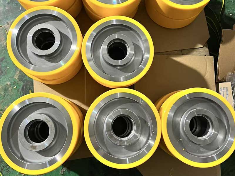 化工生产线输送带摩擦轮