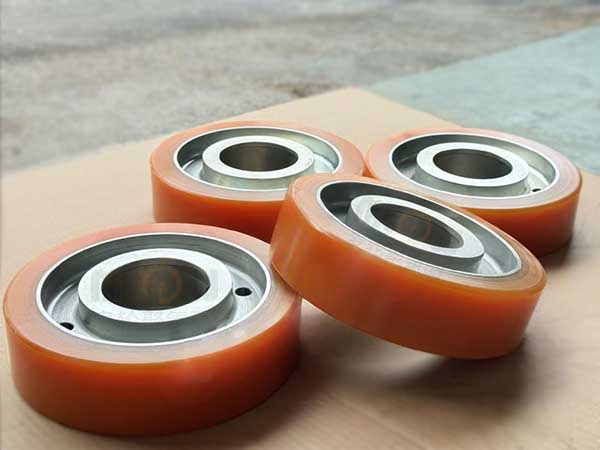 麦轮聚氨酯耐摩擦聚氨酯轮